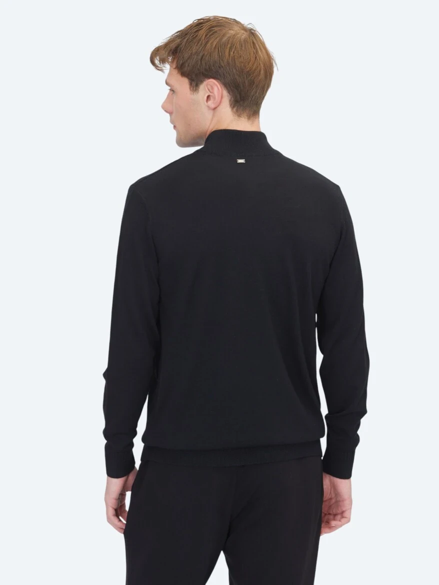 Siyah Yarım Balıkçı Yaka Jakarlı Yün Karışımlı Triko Kazak - 5