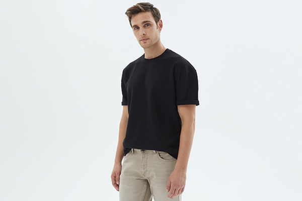 T-Shirt Nasıl Katlanır