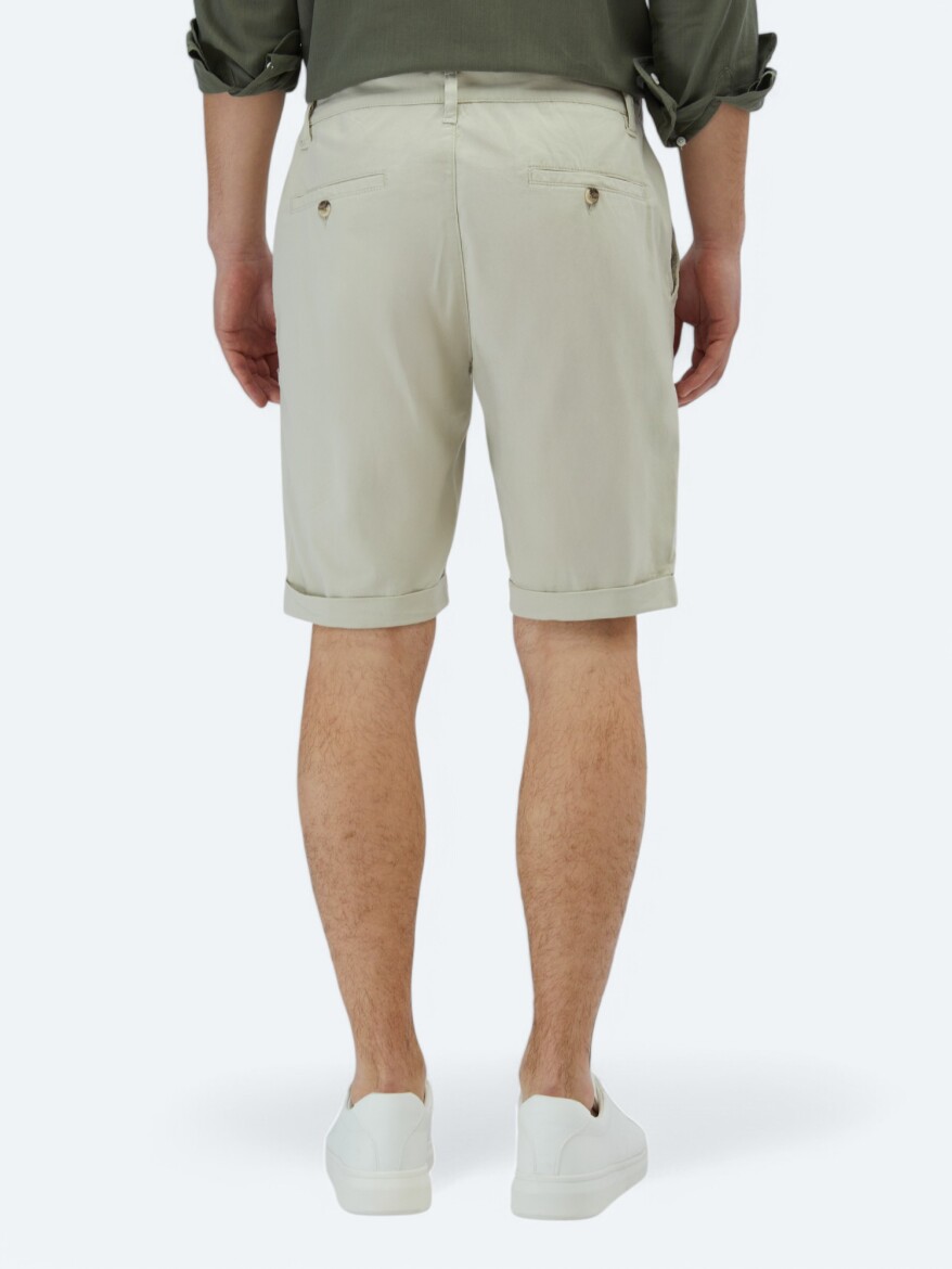 Taş Düz Dokuma Slim Fit Casual Pamuk Karışımlı Bermuda - 4