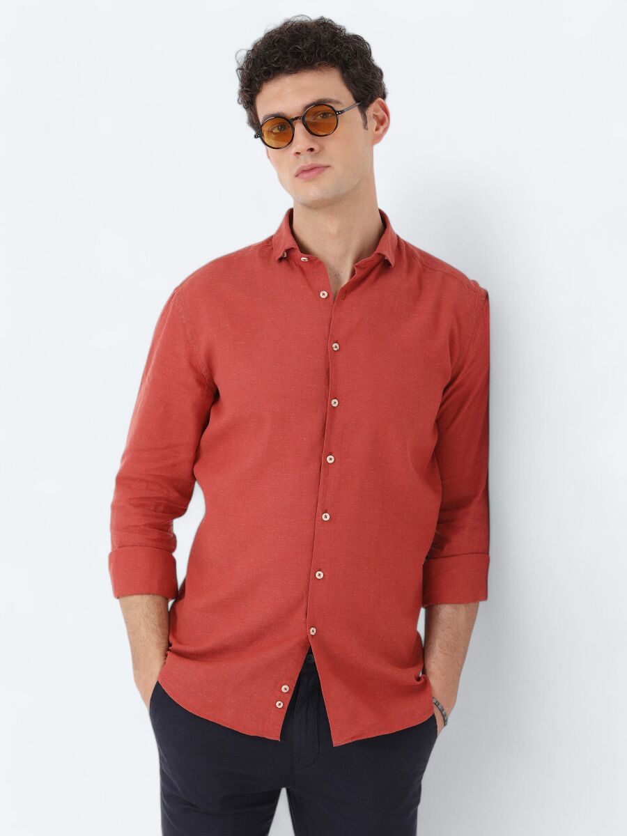 Tile Red Plain Regular Fit Weaving Casual Cotton Blended Shirt - 1