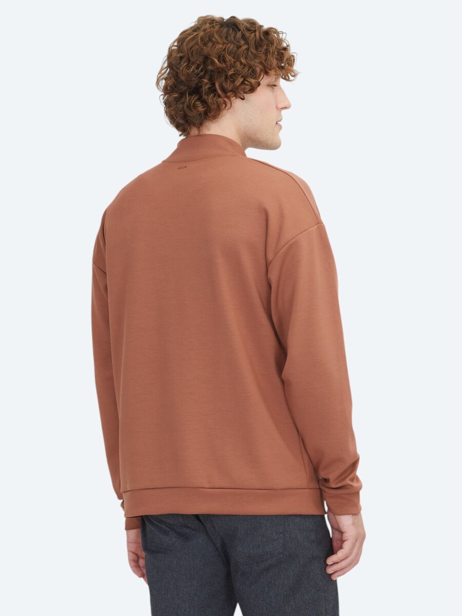 Tile Red Turtleneck Sweatshirt - 5