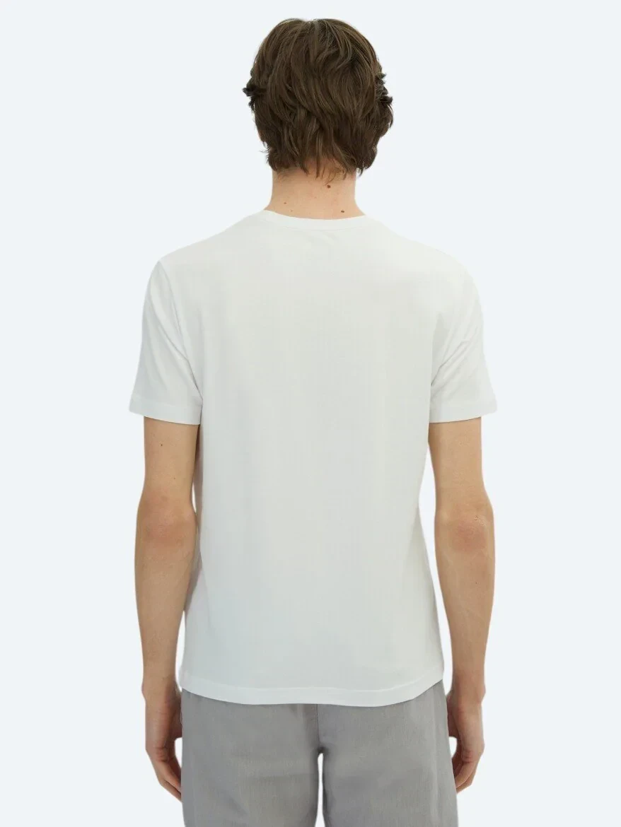 White Crew Neck Cotton Blended T-Shirt 