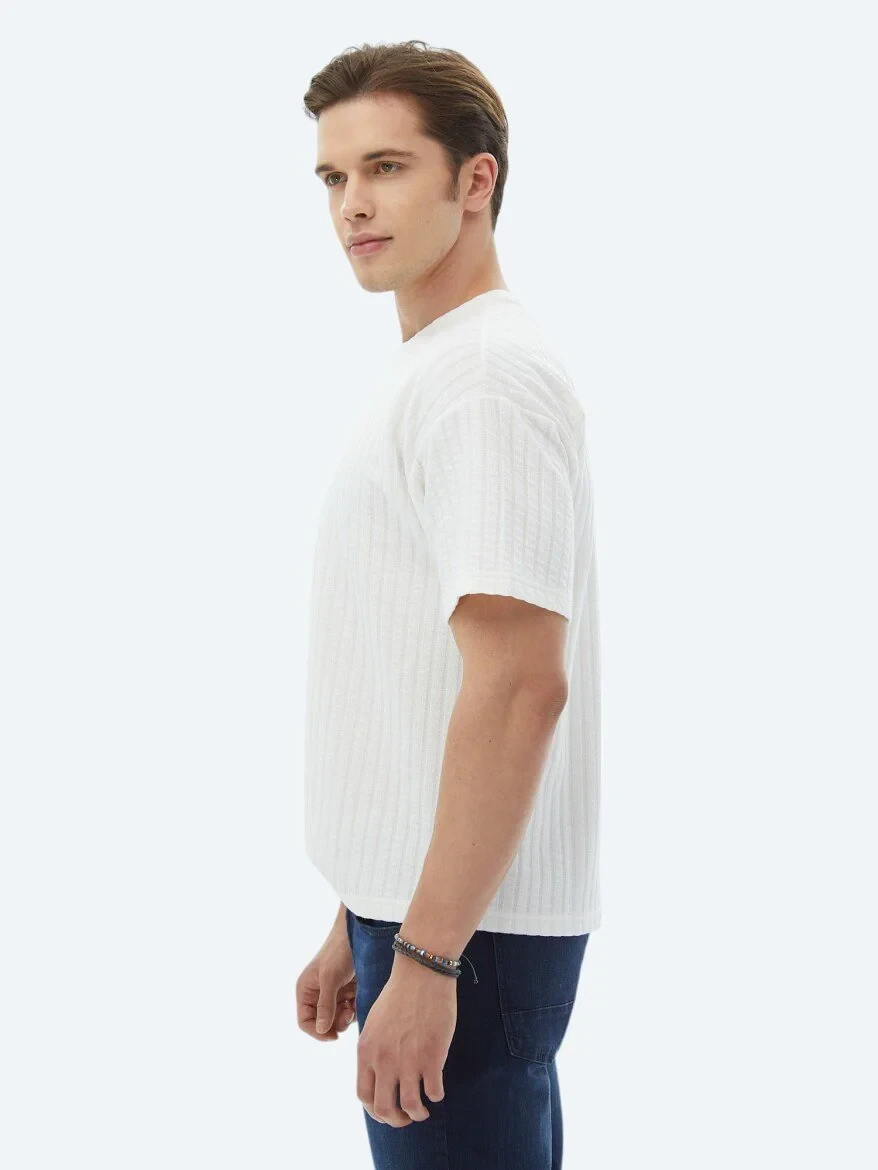 White Jacquard Crew Neck Cotton Blended T-Shirt 