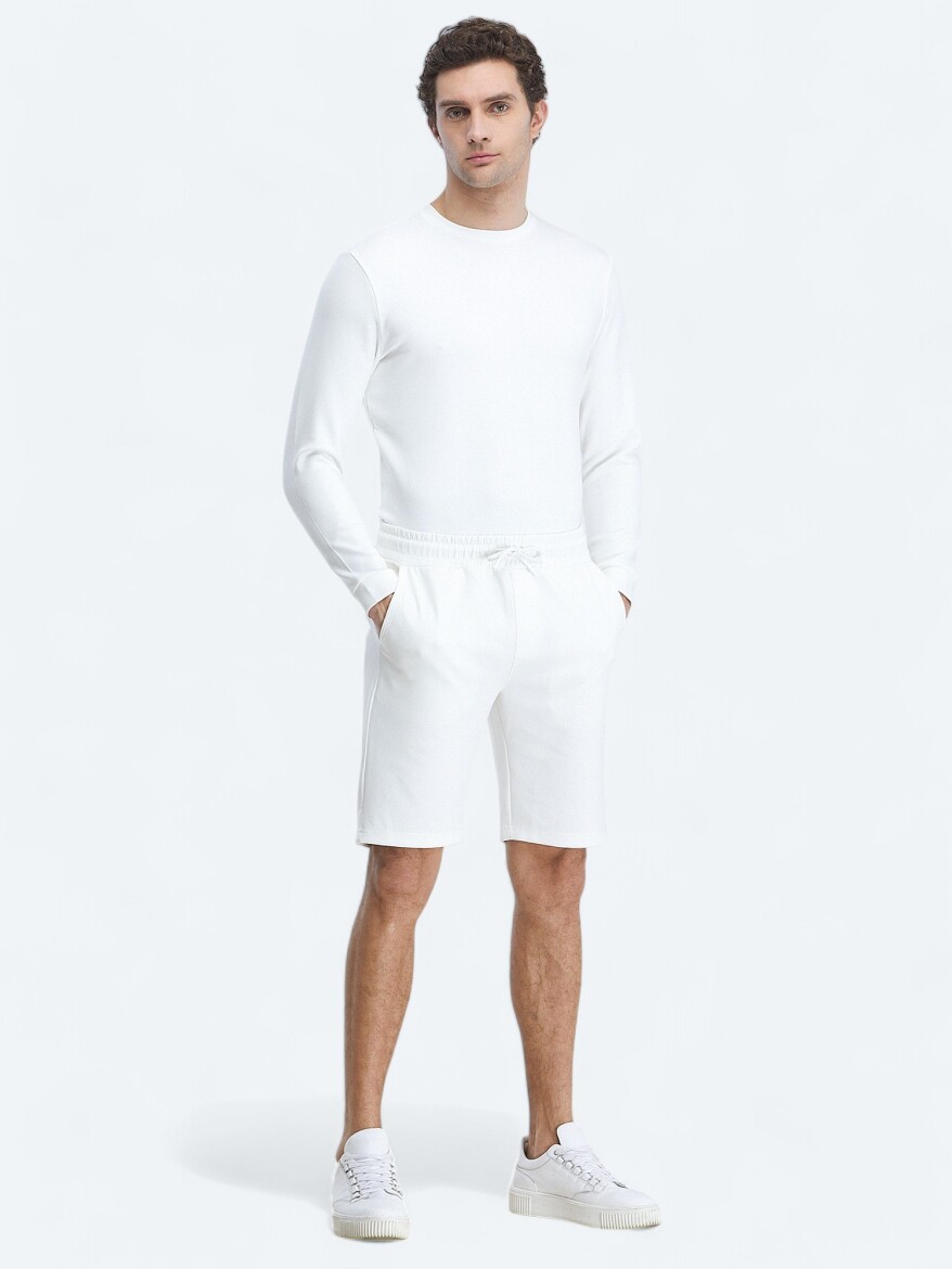 White Knitting Jogging Fit Sport Bermuda - 1