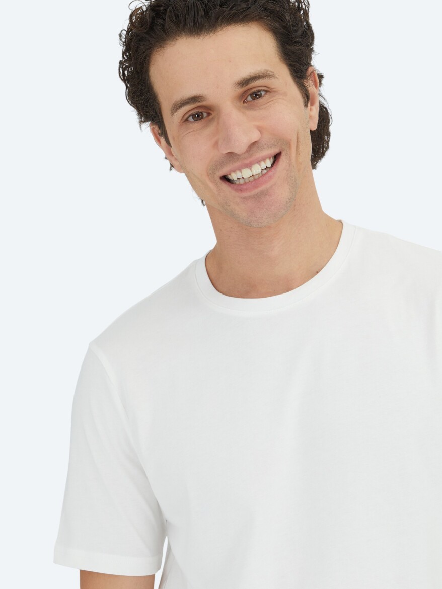 White Plain Crew Neck 100% Cotton T-Shirt - 3