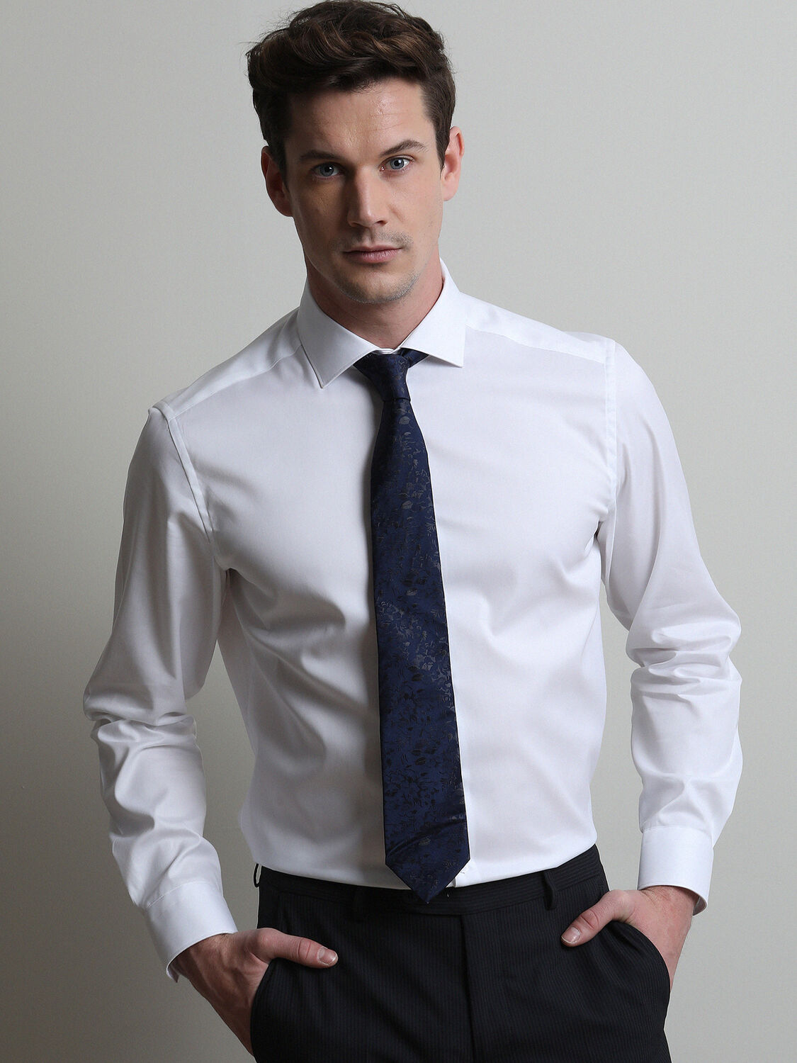 White Plain Regular Fit Weaving Classical 100% Cotton Shirt - 3
