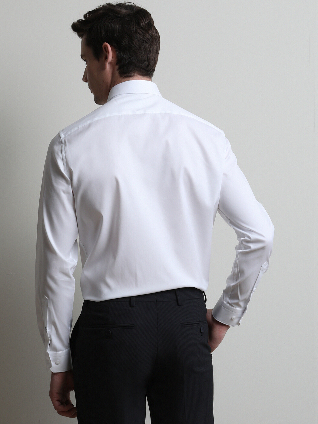 White Plain Regular Fit Weaving Classical 100% Cotton Shirt - 5