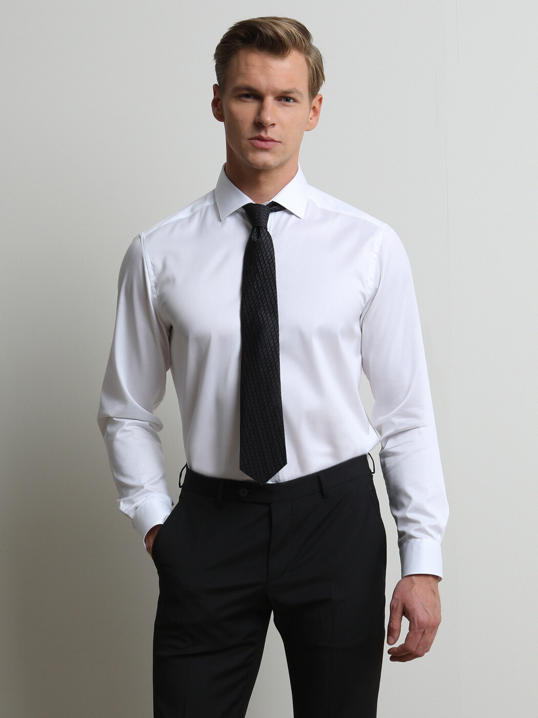 White Plain Regular Fit Weaving Classical 100% Cotton Shirt - 1