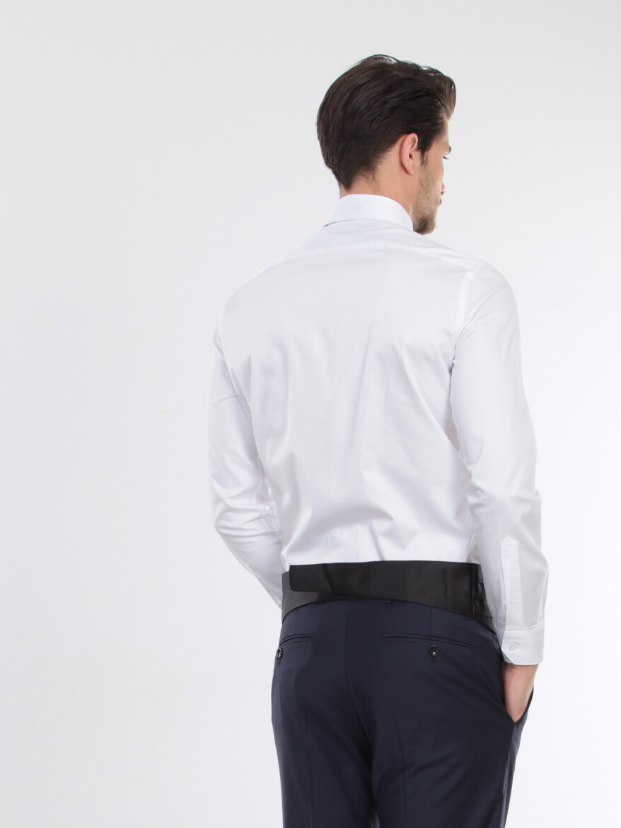 White Plain Slim Fit Flat Cuff Classic Collar Tuxedo Shirts - 5