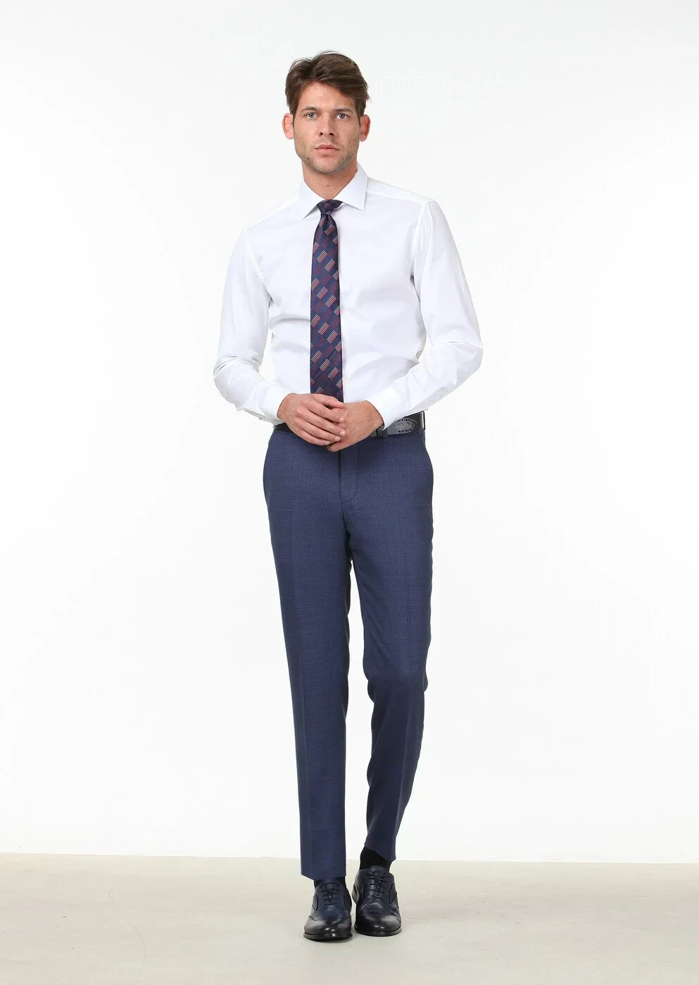 White Plain Slim Fit Weaving Classical 100% Cotton Shirt - 2
