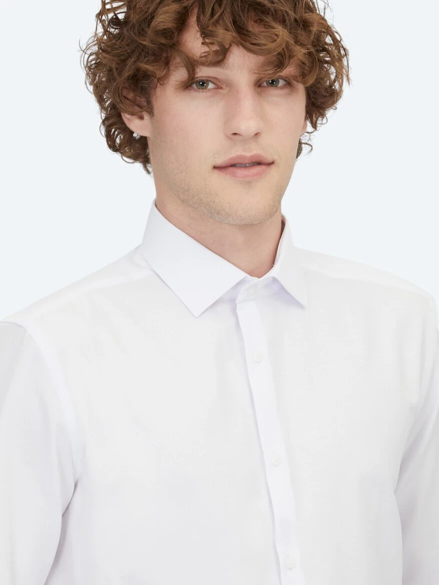 White Plain Weaving Classical Cotton Blended Shirt 