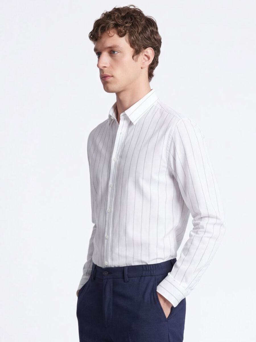 White Striped Regular Fit Long Weaving Casual Cotton Blended Shirt - 3