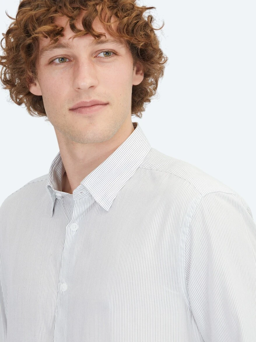 White Striped Regular Fit Weaving Casual Shirt - 3