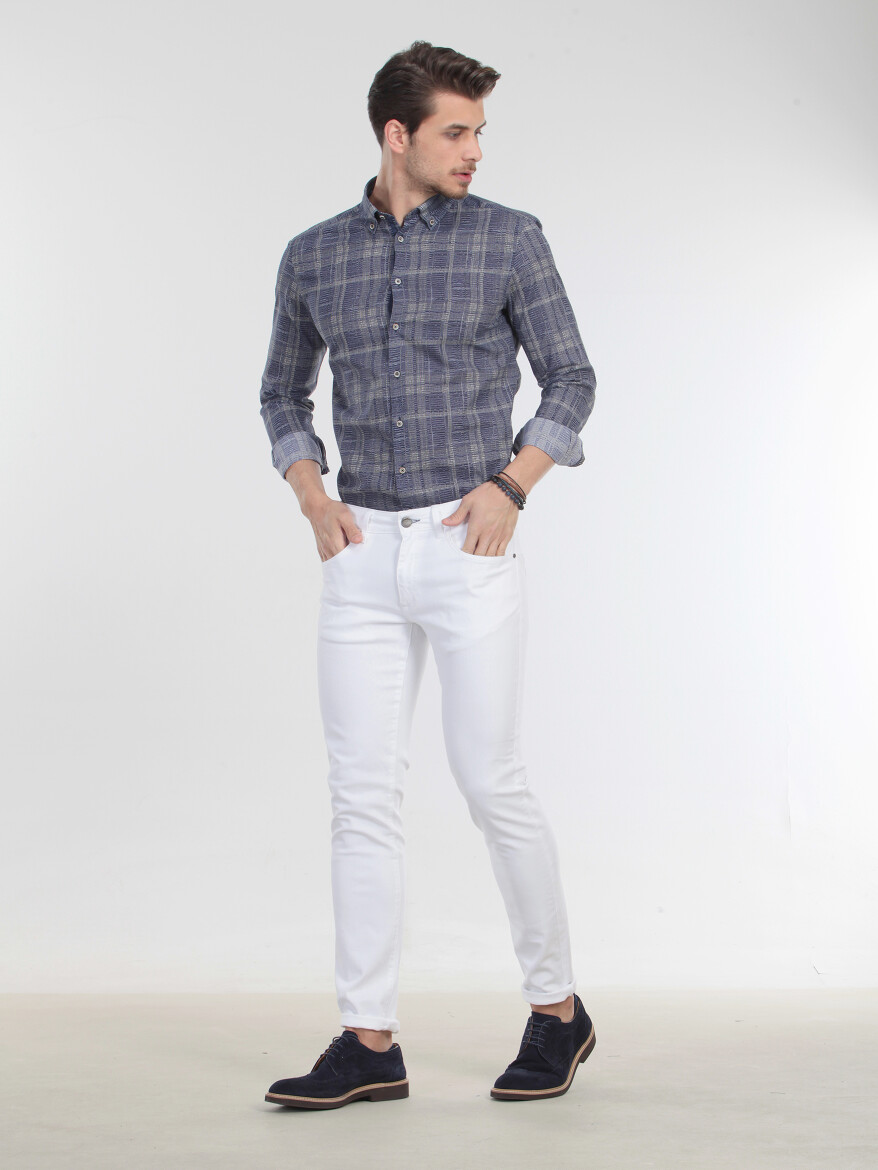 White Weaving Slim Fit Casual Cotton Blended Trousers - 3