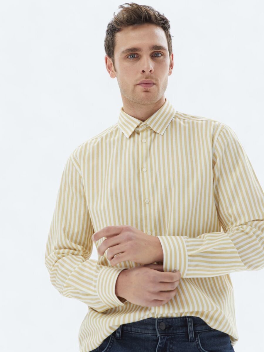 Yellow Striped Regular Fit Long Weaving Casual 100% Cotton Shirt - 3